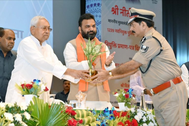 Appointment letters for 1,239 new police sub-inspectors, October 2024