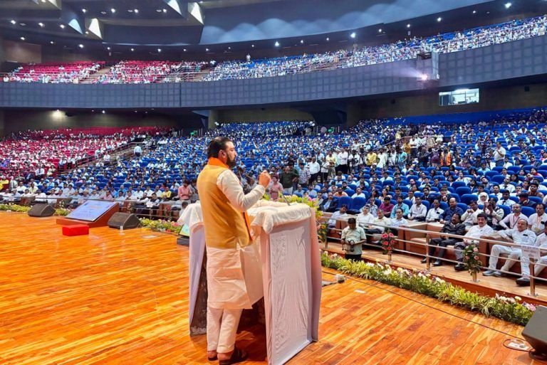 Chief Minister addressing a gathering at Bapu Sabhagar, Patna (2026)